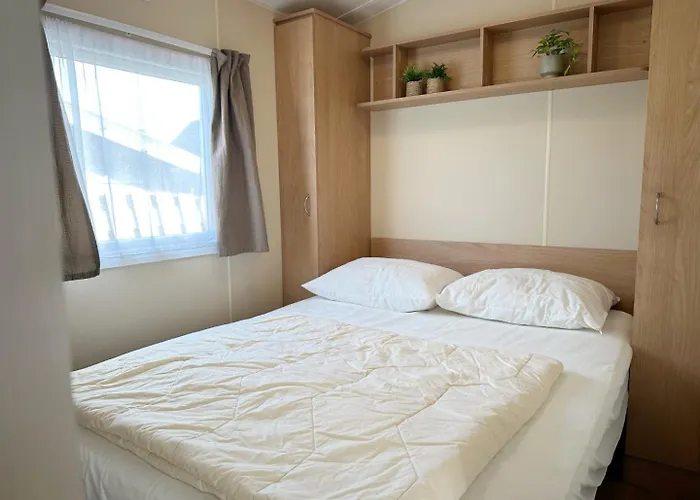 588 Op Recreatiepark De Wielen 荷属圣马丁