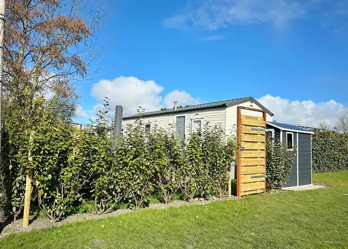 Chalet 588 Op Recreatiepark De Wielen