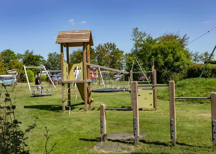 Chalet 588 Op Recreatiepark De Wielen *