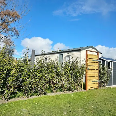 Alpesi faház 588 Op Recreatiepark De Wielen