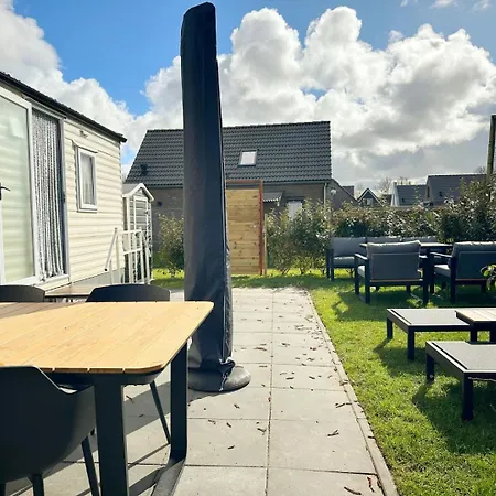 588 Op Recreatiepark De Wielen Sint Maarten